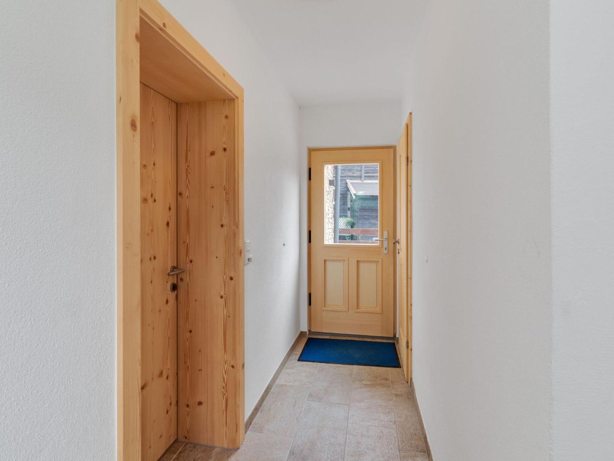 Central Apartment With Balcony Terrace Garden Deckchairs ブリクセン イン ターレ エクステリア 写真